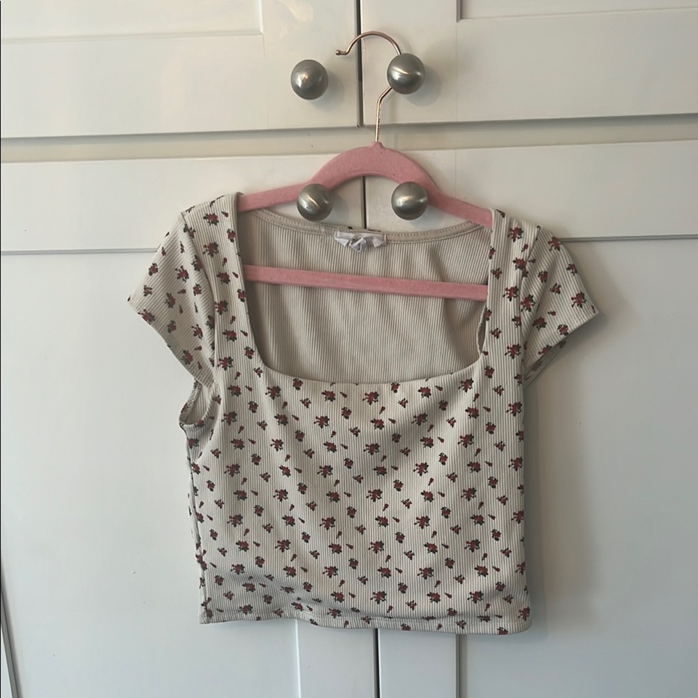 Marshalls White and Red Fitted Crop Blouse